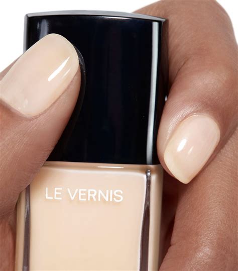 chanel cap corail nail polish|LE VERNIS Longwear nail colour 191 .